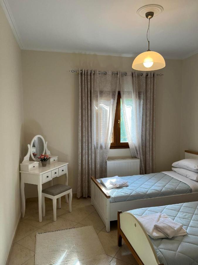 Loula'S Apartment Kanali  Ngoại thất bức ảnh